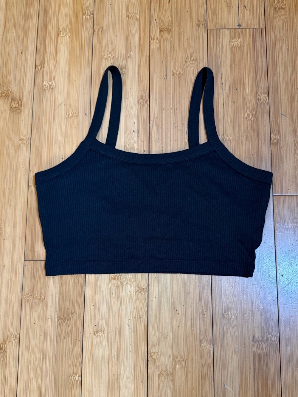 Alo Ribbed Crop Whisper Bra Tank Black Size M - Picture 4 of 14
